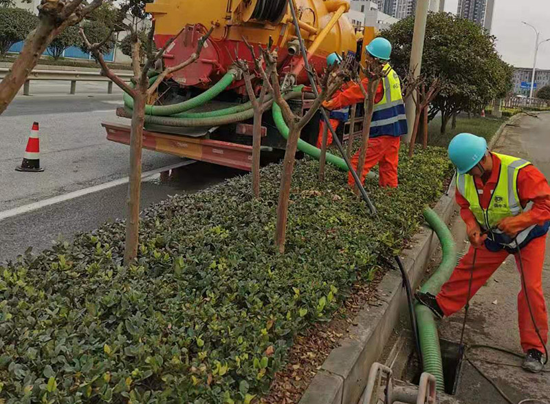 鲅鱼圈市政管道清淤